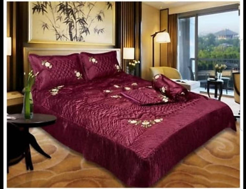 Royal Satin Red Rose Bedding Set